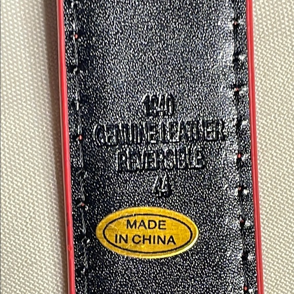 Men's Red Leather Belt - Picture 5 of 6